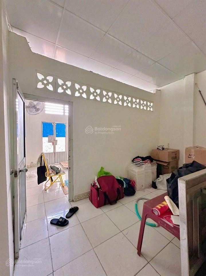 Hàng vip mtkd tân phú  3 tầng  bán gấp trước tết