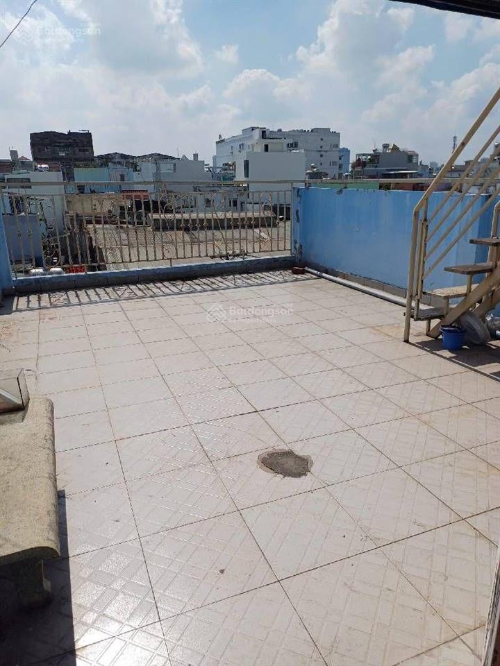 Nhà 4 tầng  hẻm lớn như mặt tiền, thông ra lũy bán bích  giáp q.11, q.6 & bình tân