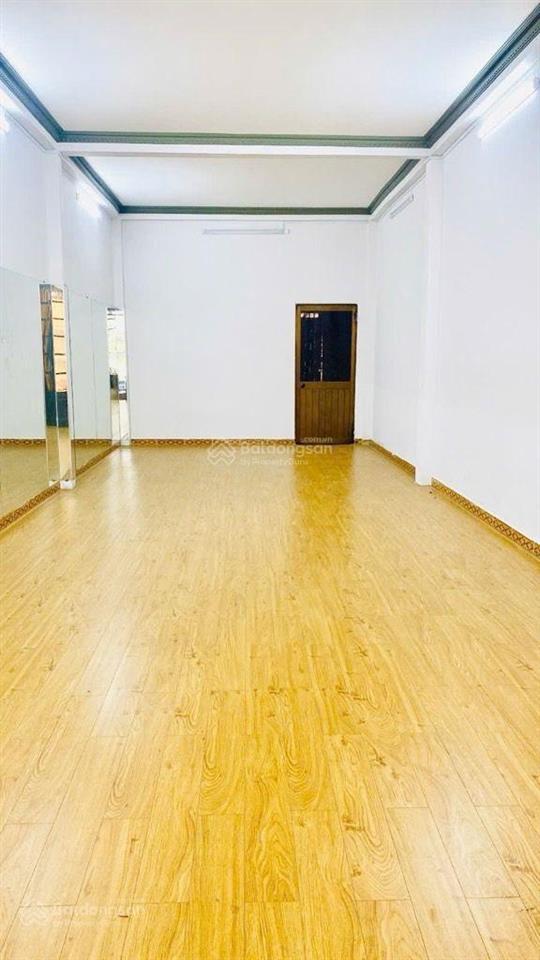 Nhà 2 tầng hẻm xe hơi 5m thông, luỹ bán bích, hoà thạnh, tân phú  76m2