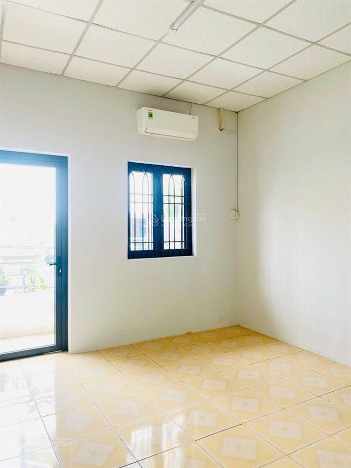 Nhà 2 tầng hẻm xe hơi 5m thông, luỹ bán bích, hoà thạnh, tân phú  76m2
