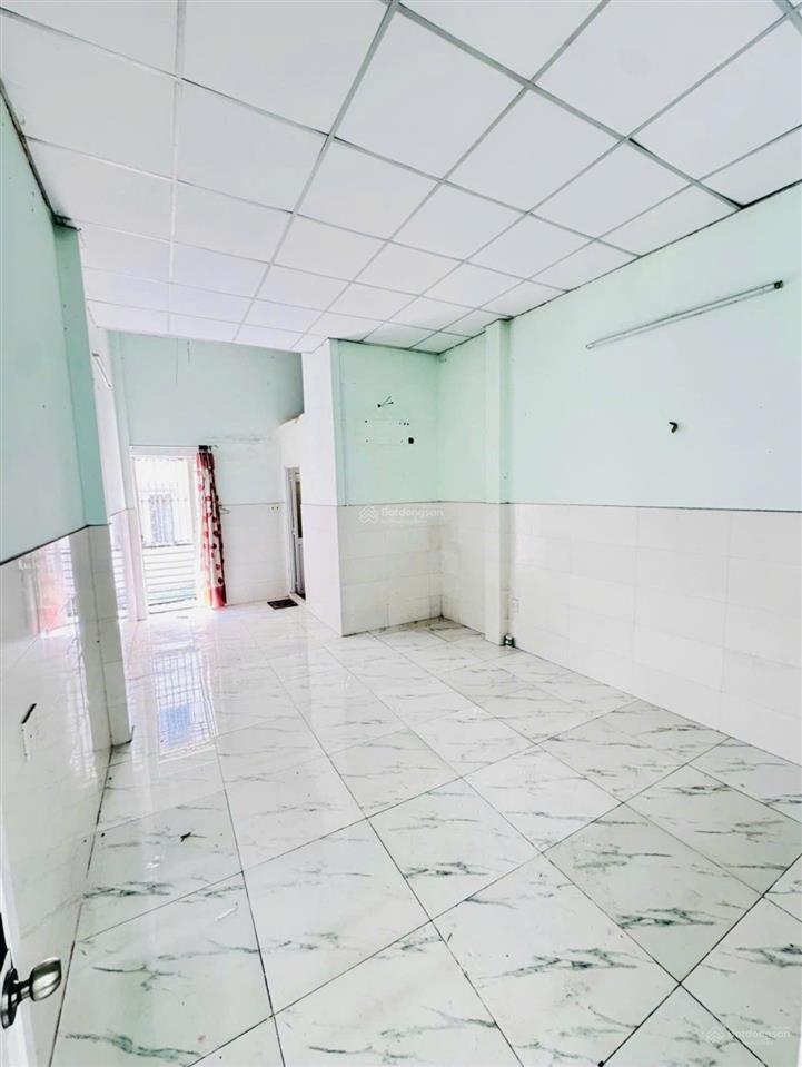 Khu phân lô dân trí lý chiêu hoàng  đường nhựa 8m  nhà trệt lầu 4*16m