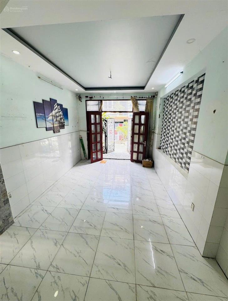 Khu phân lô dân trí lý chiêu hoàng  đường nhựa 8m  nhà trệt lầu 4*16m