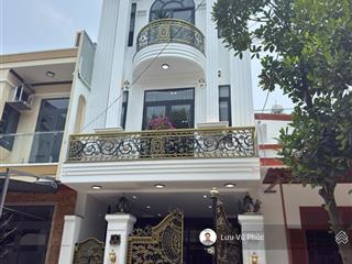Nhà mặt tiền lê văn sỹ gần biển 600m 3 tầng đẹp giá 8,25 tỷ,