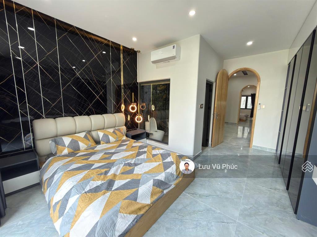 Bán nhà mặt phố tại lê thiệt, 7,6 tỷ, 72m2, 3pn, 3wc, 3 tầng, m.tiền 4.5m