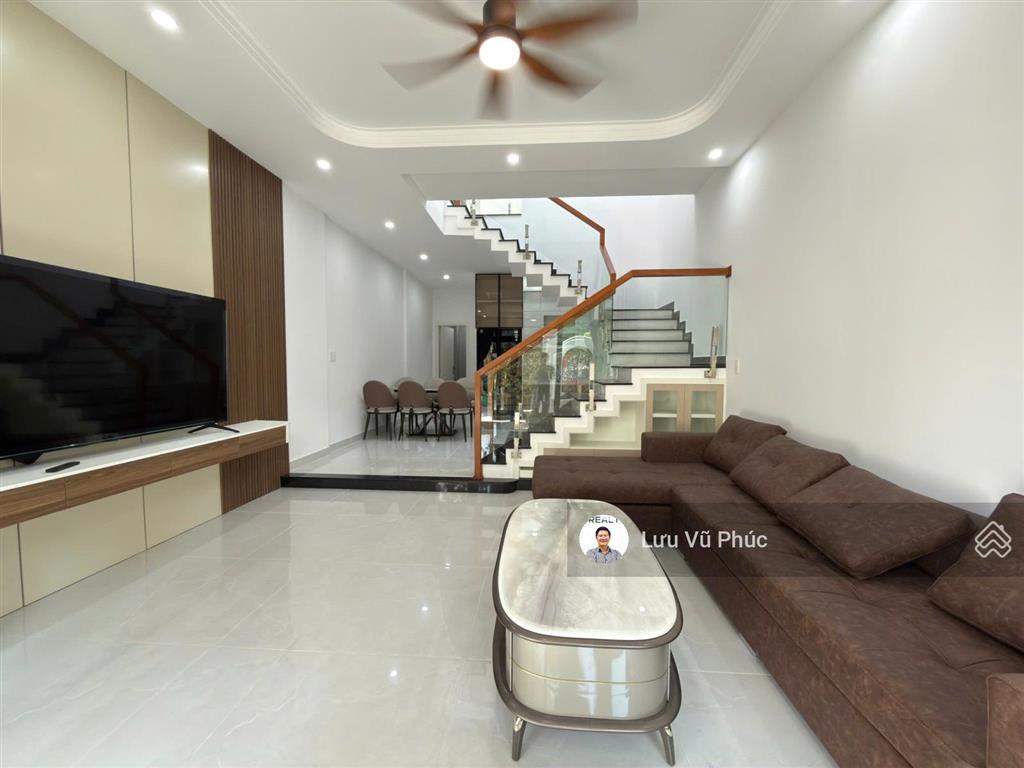 Bán np đẹp, nhiều tiện ích tại hòa minh 20, 7,55 tỷ, 75m2
