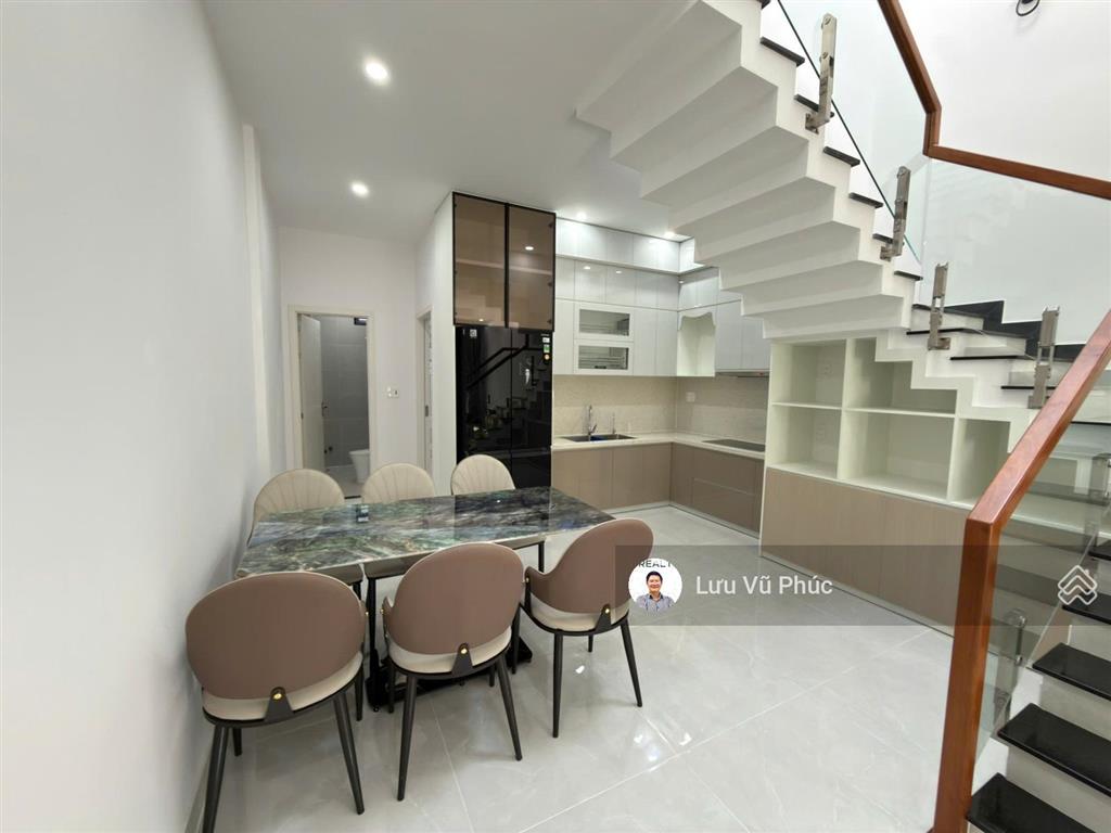 Bán np đẹp, nhiều tiện ích tại hòa minh 20, 7,55 tỷ, 75m2