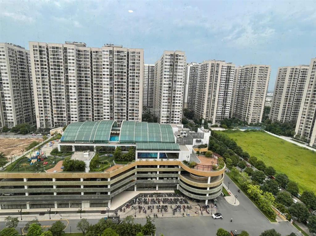 Chủ nhà cần tiền gấp bán nhanh căn hộ 1pn+1 diện tích 47m2 chỉ với 2,66 tỷ tại vinhomes ocean park