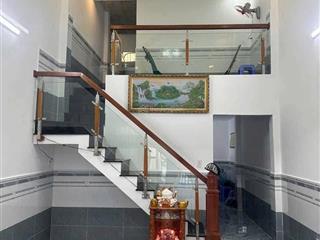 Nhà đẹp 4*12m 2/ngắn võ văn vân 2pn 2wc  0762 717 ***