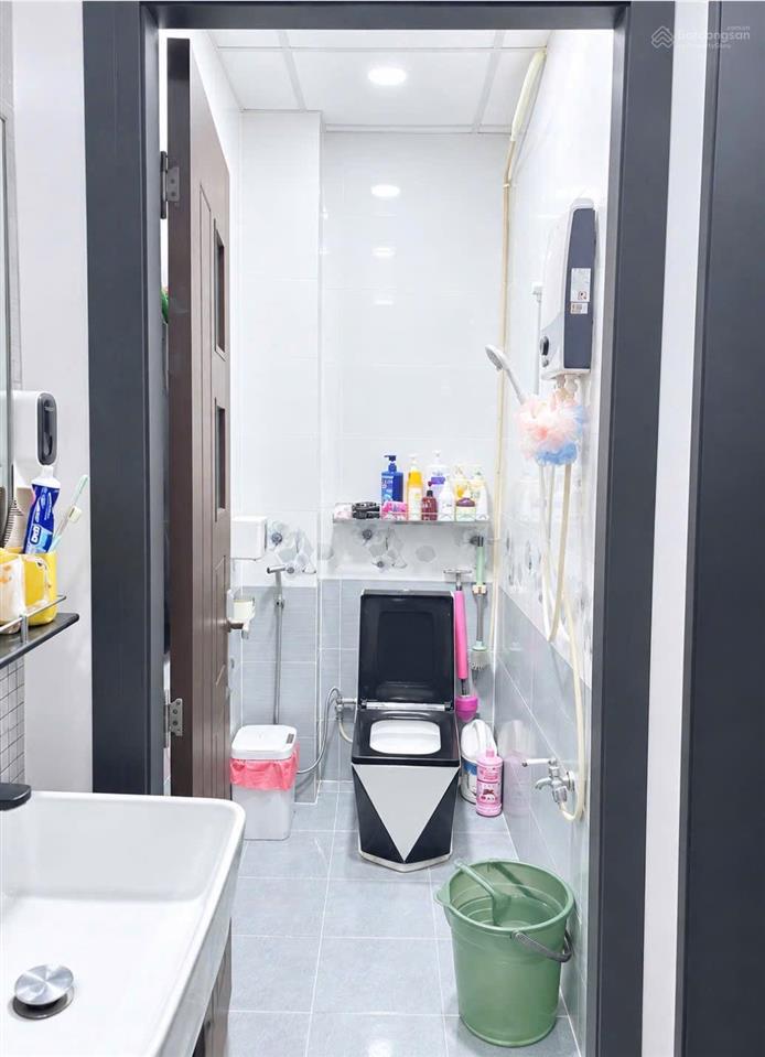 Nhà shr 2/ngắn liên khu 45, bình tân dt 4*9m 2pn 2wc hẻm 5m thông xe hơi  0762 717 *** zalo e a