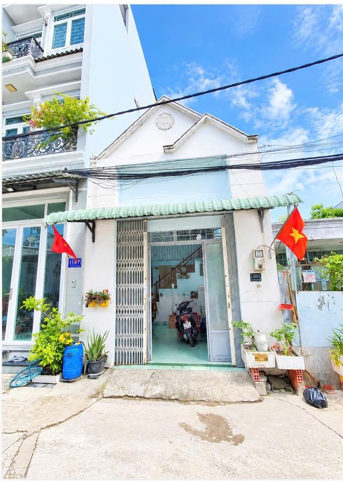 Nhà shr 4*9m mặt tiền đường số 3 hẻm 6m thông  0762 717 *** zalo thu hà ạ