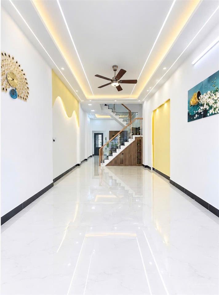 Nhà đẹp shr 4*12m 4pn 5wc 1/ngắn liên khu 45 hẻm xe hơi  0762 717 ***