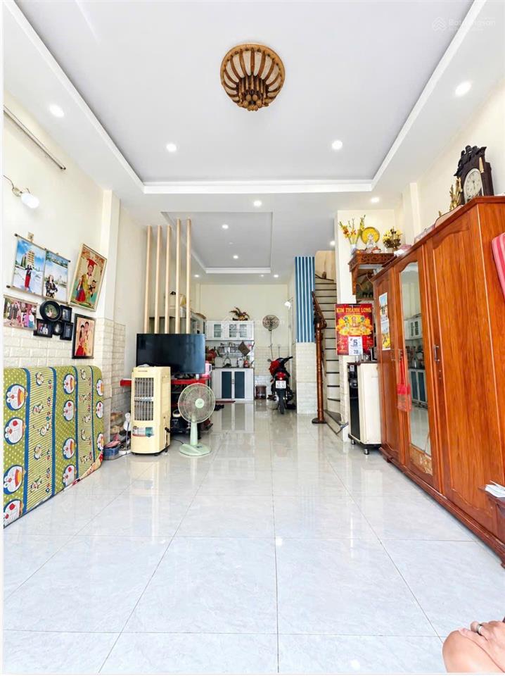 Nhà đẹp shr 4*9m 2/ngắn liên khu 45 2pn hẻm 5m xe hơi  0762 717 ***