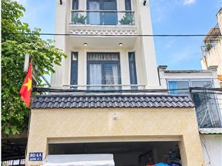Nhà đẹp shr 4*13m chợ nữ dân công 4pn hẻm 7m thông  0762 717 ***