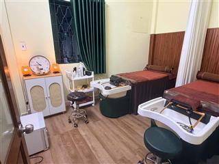 SANG NHƯỢNG / THANH LÝ TRANG THIẾT BỊ SPA – GIÁ THƯƠNG LƯỢNG TRỰC TIẾP