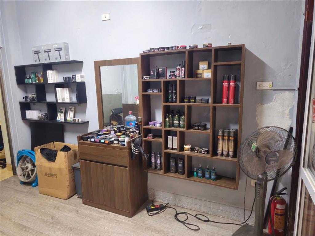 SANG NHƯỢNG CỬA HÀNG - GIÁ RẺ - SẴN ĐỒ VÀO LÀM NGAY - ĐẶNG VĂN NGỮ