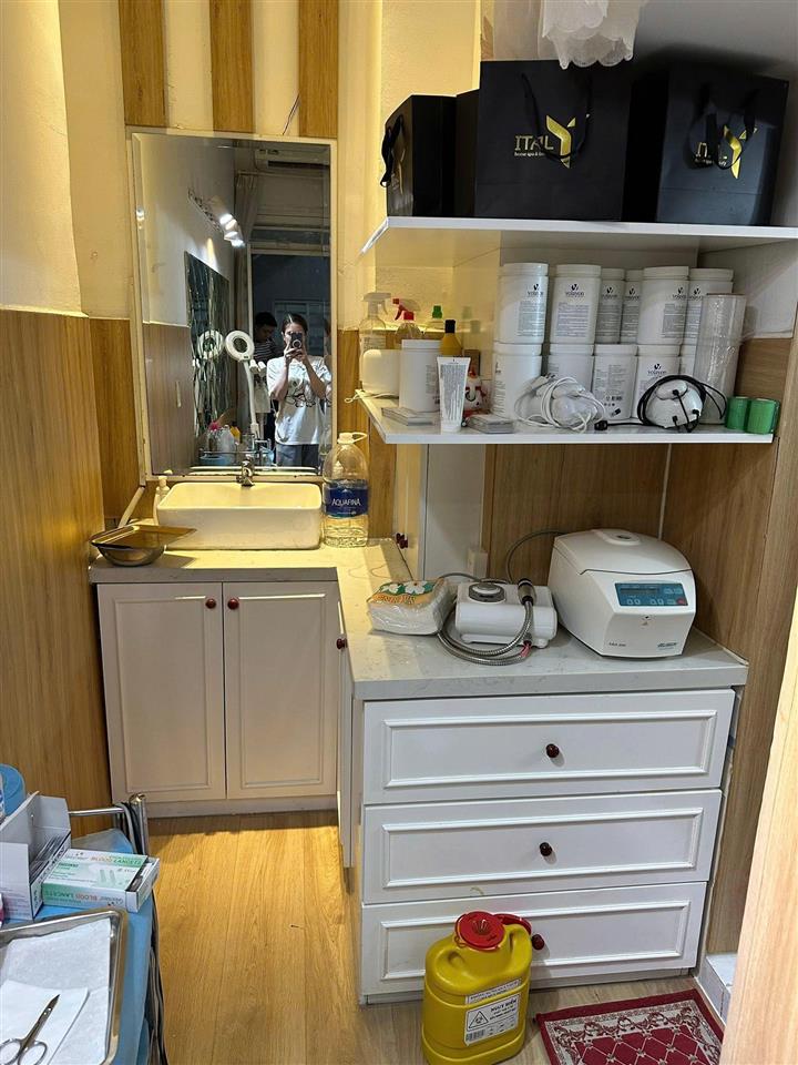 SANG NHƯỢNG LẠI SPA FULL THIẾT BỊ – GIÁ CHỈ 150 TRIỆU Địa chỉ: 333/7A Lê Văn Sỹ, P.1, Tân