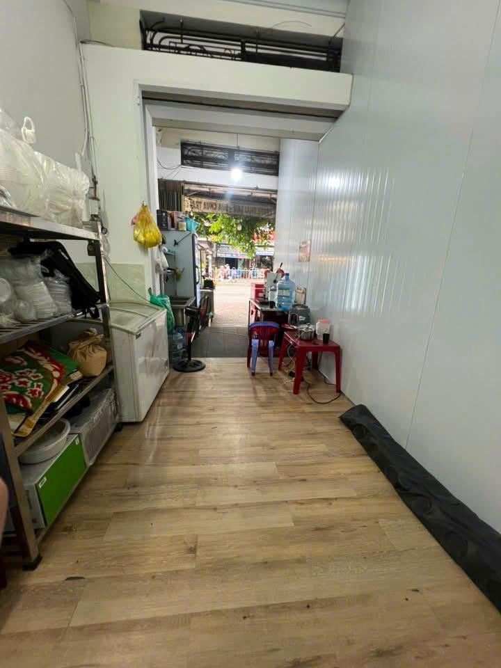 SANG NHƯỢNG MẶT BẰNG KINH DOANH – 204 NGUYỄN VĂN LƯỢNG, GÒ VẤP Do hiện tại mình có nhiều