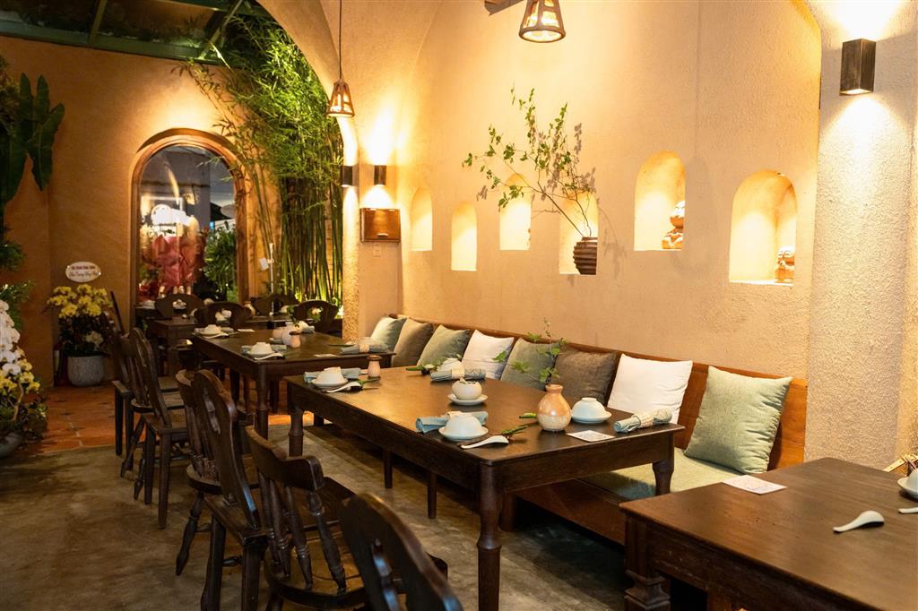 SANG NHƯỢNG MẶT BẰNG ĐẸP THẢO ĐIỀN – GIÁ THUÊ TỐT Địa chỉ: 39 Trần Ngọc Diện, Thảo Điền,