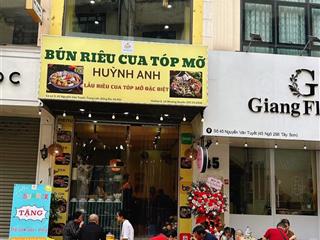 SANG NHƯỢNG CỬA HÀNG BÚN RIÊU – PHỐ ẨM THỰC NGUYỄN VĂN TUYẾT khu vực đông dân cư, văn