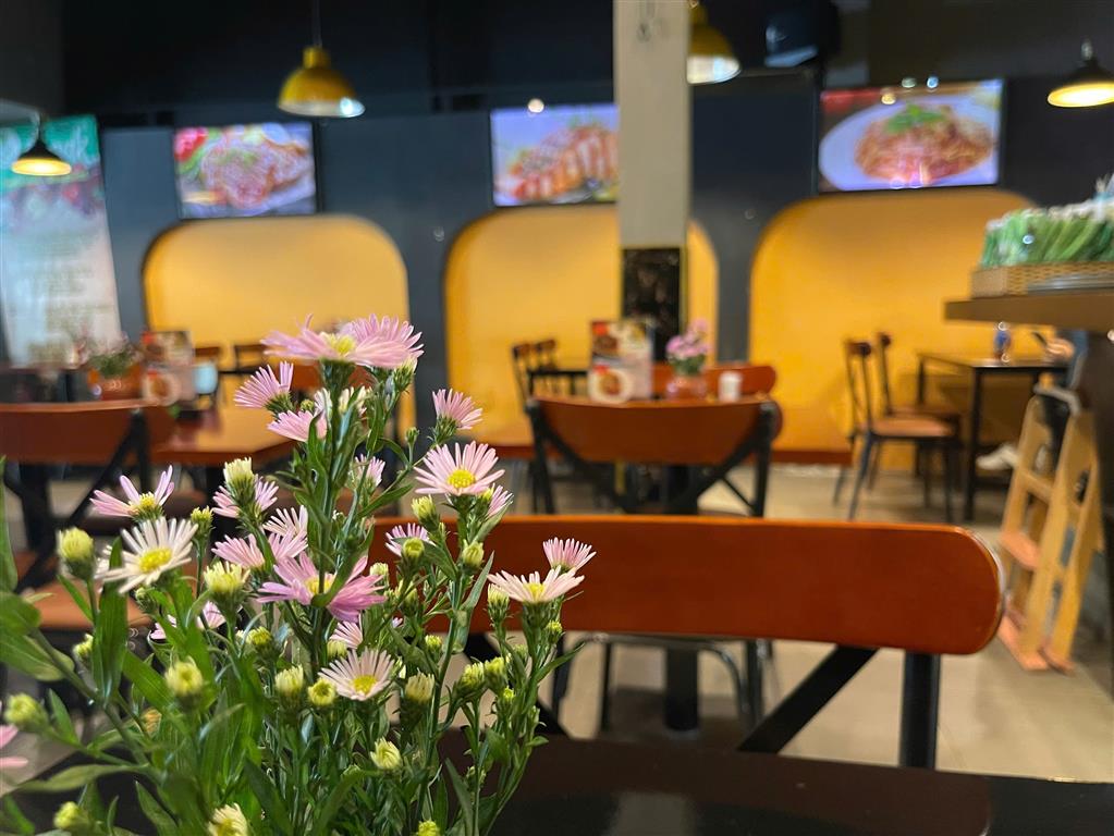 CẦN SANG GẤP QUÁN STEAK & MẶT BẰNG NGUYỄN GIA TRÍ – BÌNH THẠNH Đây là cơ hội tốt cho