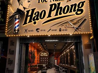 CHÍNH CHỦ CẦN SANG TIỆM CẮT TÓC NAM GÓC 2 MẶT TIỀN – BÌNH CHÁNH thoáng mát, dễ nhận diện,