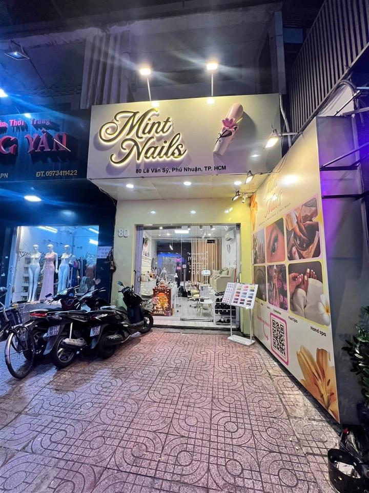 SANG NHƯỢNG MINT NAILS – MẶT TIỀN LÊ VĂN SỸ, PHÚ NHUẬN   Decor sạch đẹp, hiện đại – nhận