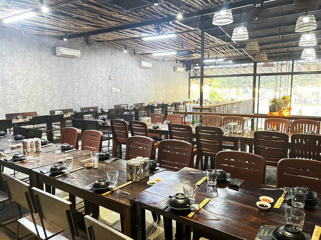 SANG LẠI QUÁN ĂN – NHẬU MẶT TIỀN SONG HÀNH, QUẬN 2 CŨ  Hợp đồng thuê ký mới 5 năm