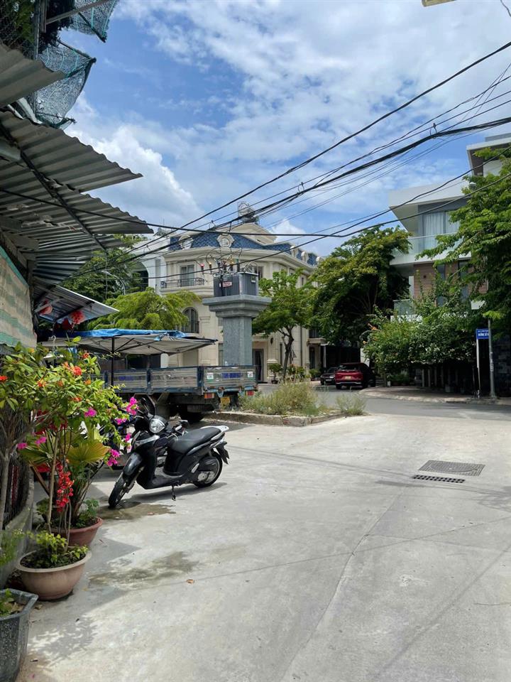 BÁN ĐẤT LÔ GÓC 2 MẶT TIỀN – KĐT HÀ QUANG 1 Đường Hương Điền, gần chợ Đồng Nai đường rộng