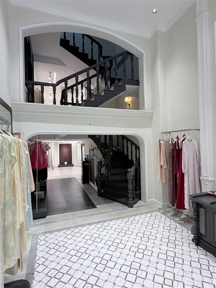 Sang nhượng lại mặt bằng showroom tại Tuệ Tĩnh, Hai Bà Trưng, Hà Nội do chuyển đổi mô