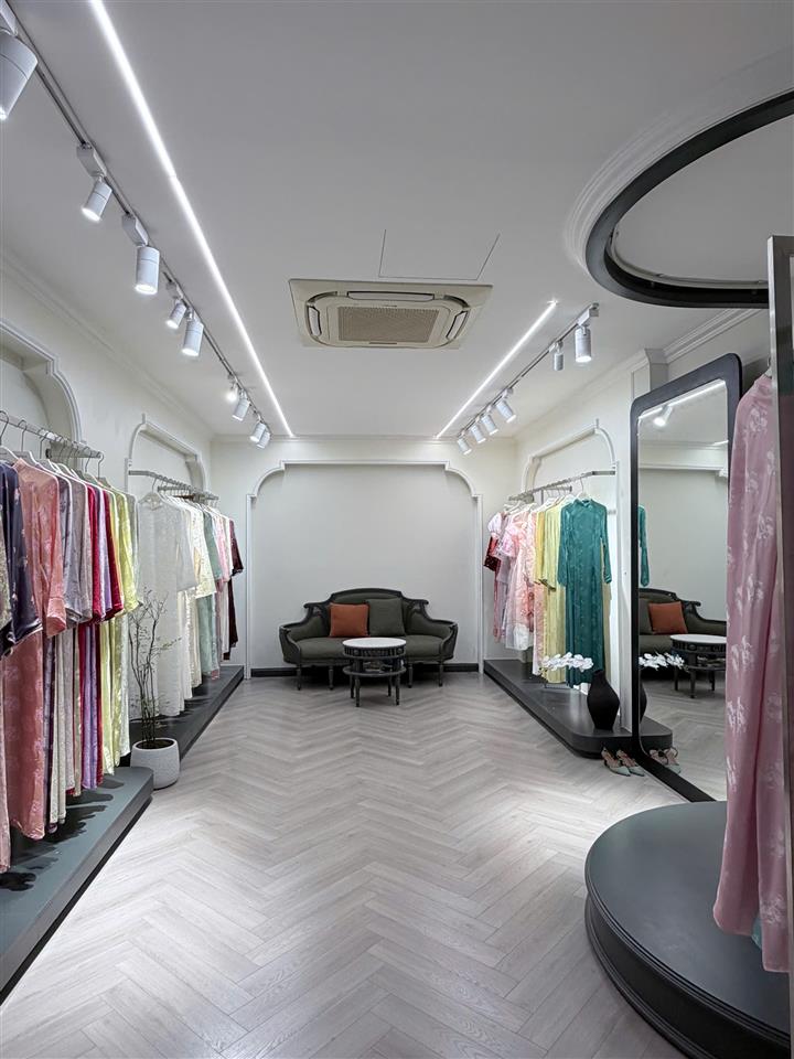 Sang nhượng lại mặt bằng showroom tại Tuệ Tĩnh, Hai Bà Trưng, Hà Nội do chuyển đổi mô
