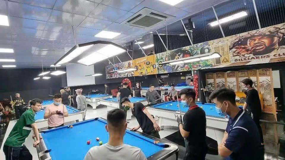 SANG NHƯỢNG CLB BILLIARDS ĐANG HOẠT ĐỘNG ỔN ĐỊNH – VÀO KINH DOANH NGAY  Địa chỉ: 39 phố