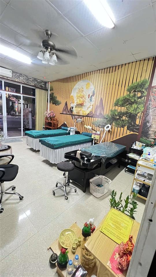 Góc sang nhượng gấp Do không có người làm suốt ngày đóng cửa e sang nhượng gấp tiệm 40tr