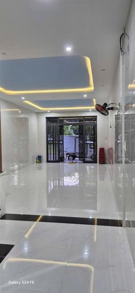 CHO THUÊ NHÀ NGUYÊN CĂN 3 TẦNG MỚI XÂY – HÒA TIẾN, ĐÀ NẴNG Mặt tiền đường 605 Có thể thuê