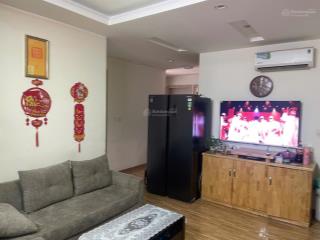 Nhà mình chính chủ bán căn chung cư ruby2 dt 75m2 có 3pn2vs pk bếp. phường việt hưng long biên