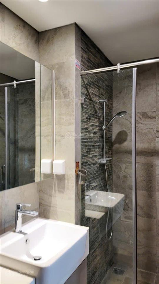 Nhà mình cần cho thuê căn chung cư symphony riverside long biên 3pn full nội thất