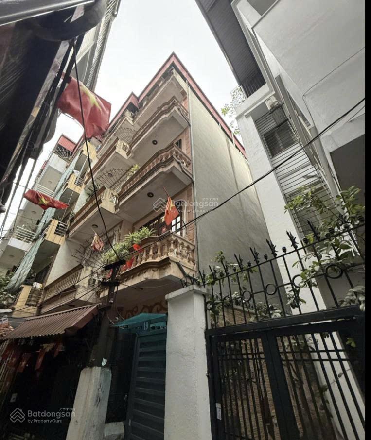 Chủ nhà bán lỗ nhà trung tâm đống đa 4 tầng, 54m² mà giá chỉ hơn 12 tỷ?