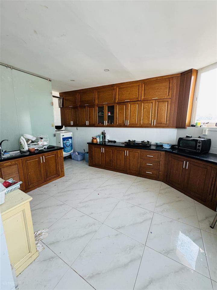 Căn góc nguyễn văn lượng p17 gv 8x11m 5 lẩu thang máy 7pn, 8wc hẻm 1 trục xe tải lớn giá 14.5 tỷ tl