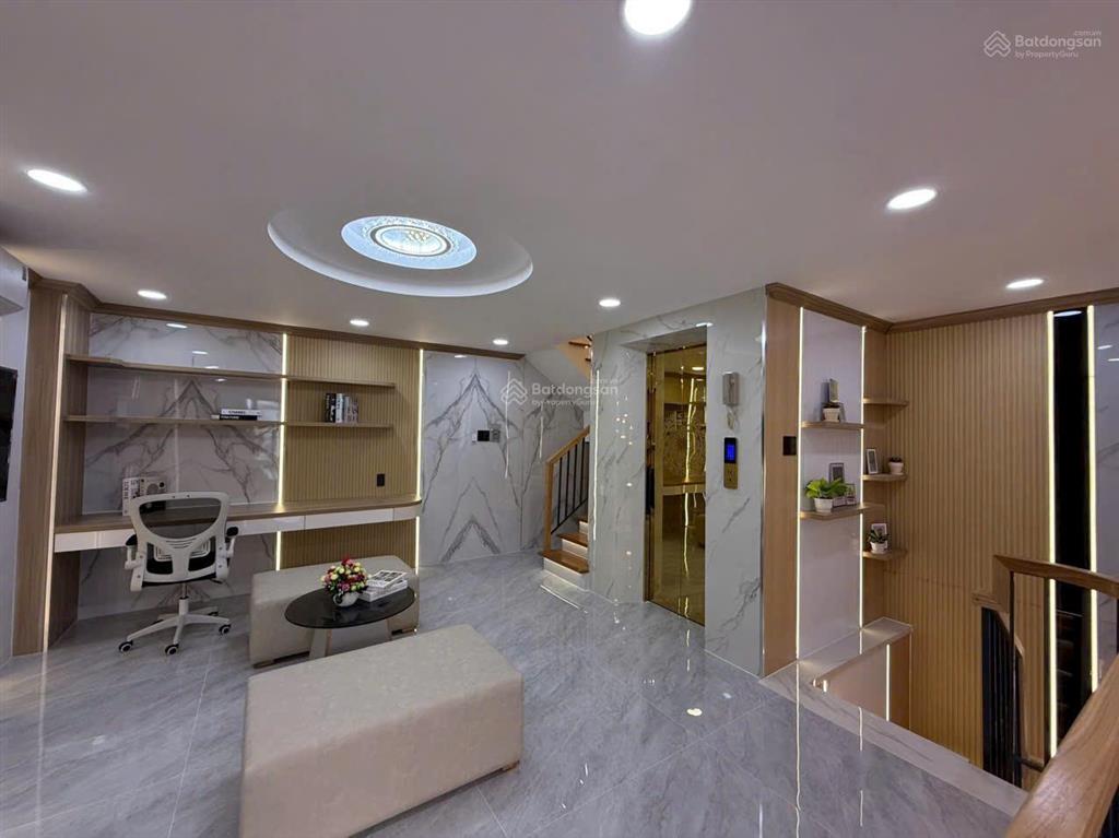 Hạ 1 tỷ nhà mới đẹp thang máy hxh nguyễn oanh p17 gv 5.8*8.5 kết cấu 5 tầng thang máy giá 8.8 tỷ