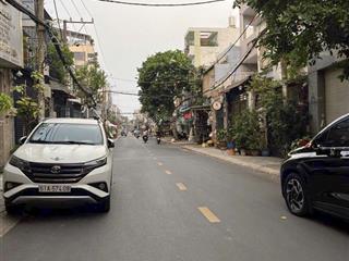 Nhà mặt tiền vị trí đẹp nguyễn văn công p3 gò vấp dt 4x18m cấp 4 gác giá 13 tỷ