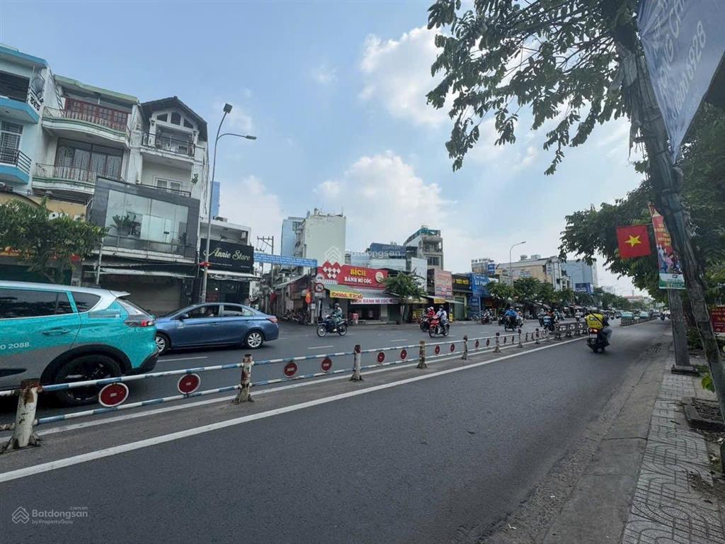 Mt căn góc phan văn trị gv 5.4x24m, cn 112.5m² nhà 1 trệt 1 lầu đang cho thuê 35tr/tháng 29tỷ