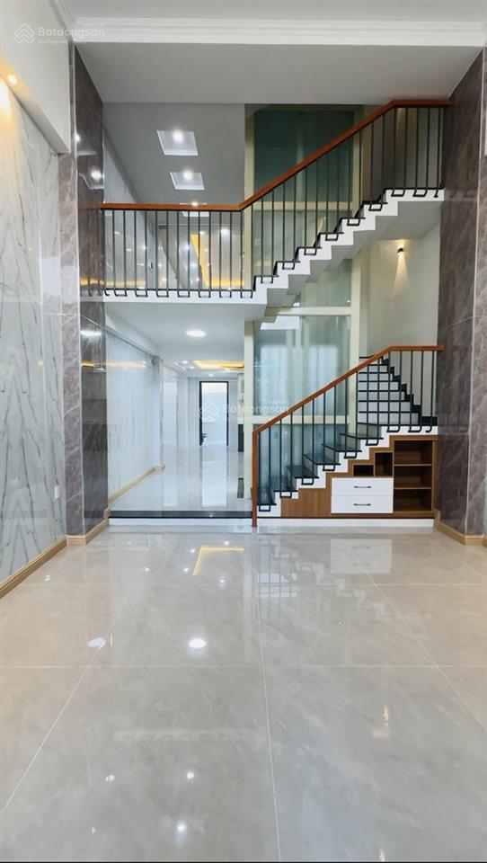 Hàng hiếm nhà mới hẻm 8m lê thị hồng p17 gv 5x20m 5 tầng thang máy giá chỉ 16 tỷ