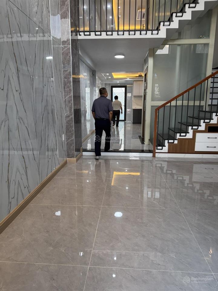 Hàng hiếm nhà mới hẻm 8m lê thị hồng p17 gv 5x20m 5 tầng thang máy giá chỉ 16 tỷ