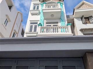 Hạ 2 tỷ bán nhanh căn nhà 4.6x15m 5 tầng nguyễn văn công p3 gv giá chỉ còn 10.2 tỷ  0984 328 ***