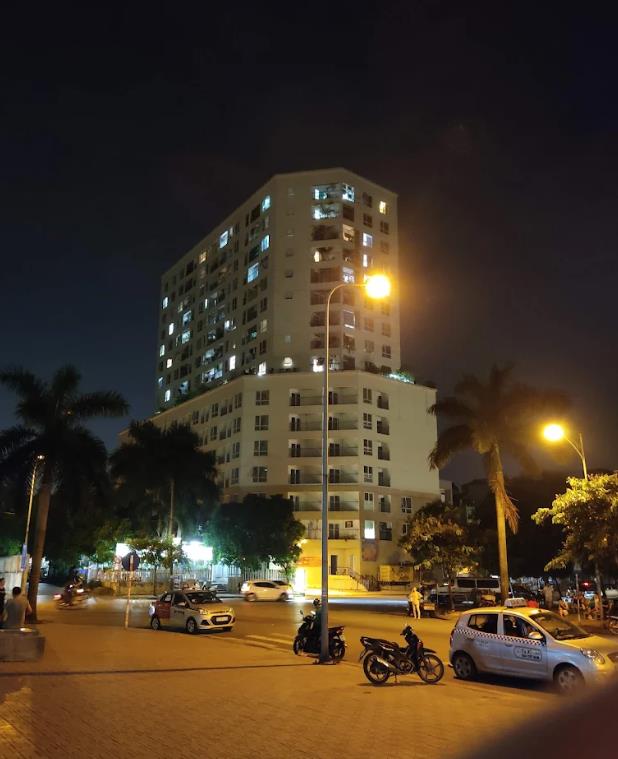Gia đình em chuyển nơi ở cần nhượng lại căn hộ chung cư 3PN tại Hanhud 234 Hoàng Quốc Việt