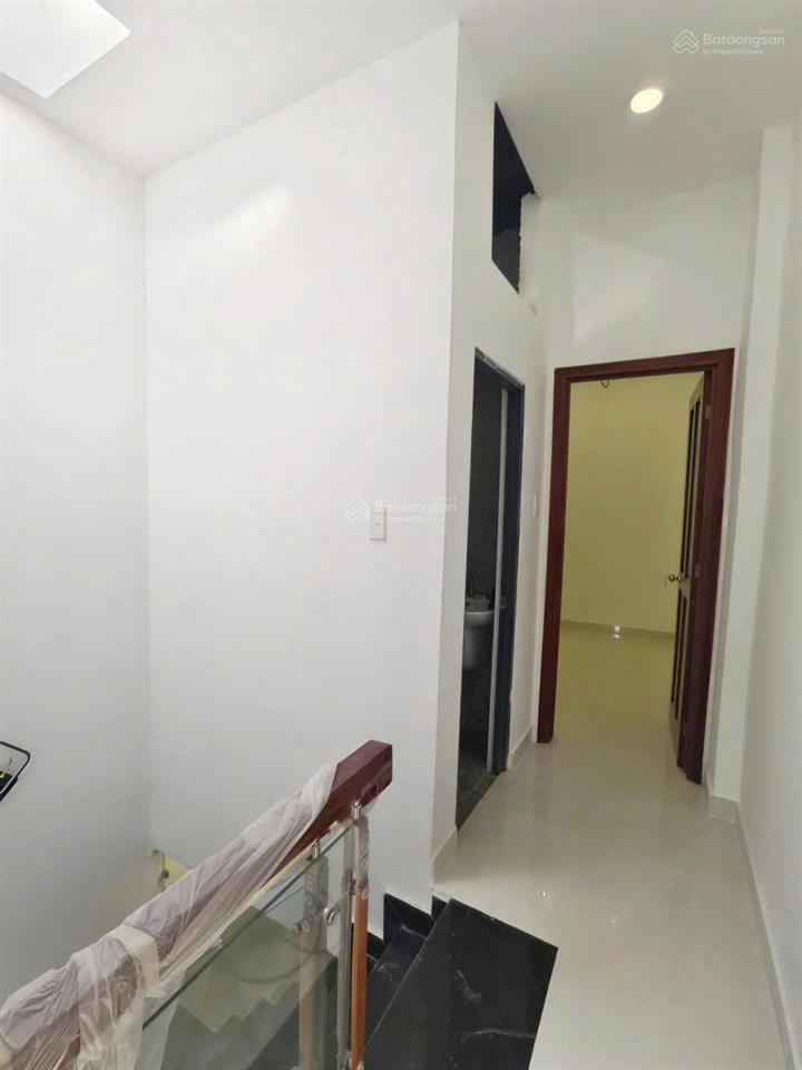 Cô chú cần bán nhà trước tết gần aeon tân phúdt 30m23ty6shrhẻm 4m, hẻm 1 xẹt, còn bớt lộc