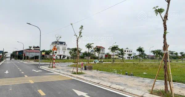 Bán lô đất mặt tiền 30m sát biển gần vinhomes paradise cần giờ  giá 28triệu/m2  có sổ sẵn