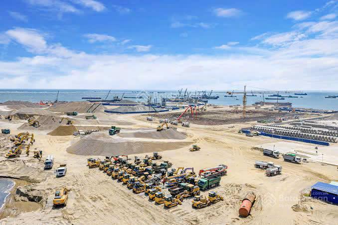 Bán đất mặt tiền 30m lương văn nho  sát vinhomes paradise  28 triệu/m2  100m2 siêu hot  shr