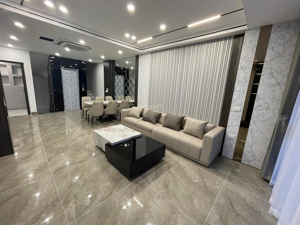 Bán nhà 7 tầng phường long biên  kinh doanh  gần aeon mall và cầu vĩnh tuy