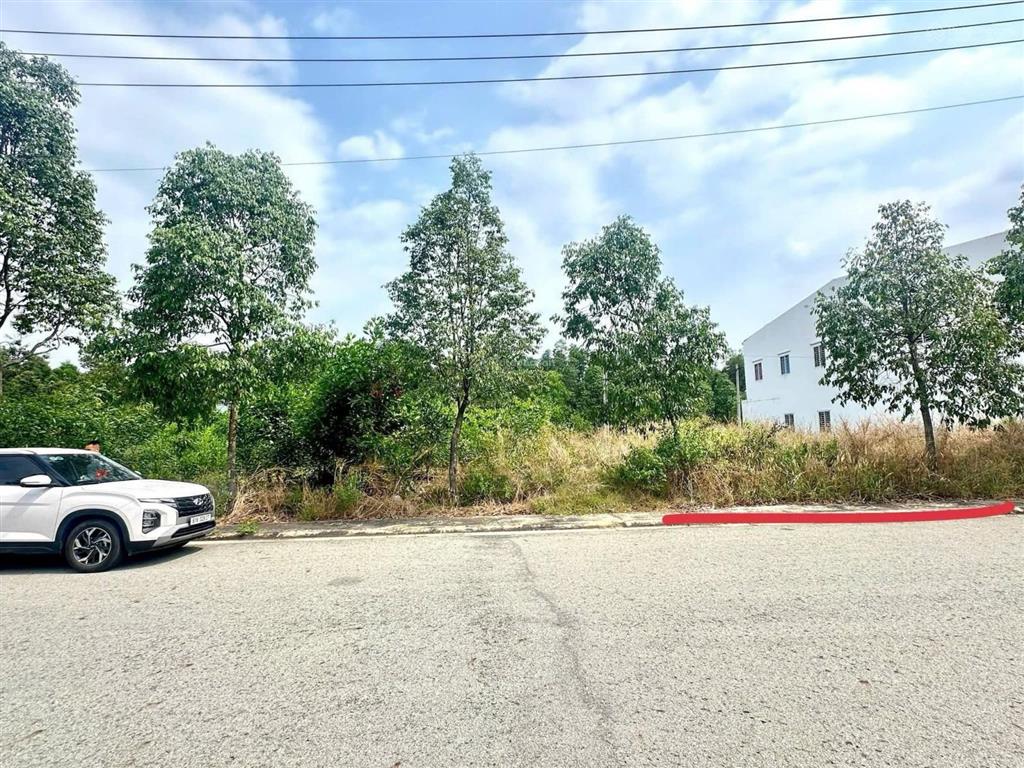 360 m2 mặt tiền kinh doanh kcn mỹ phước 4