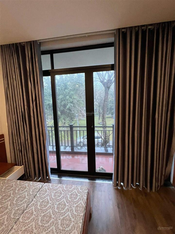 Biệt thự song lập view công viên